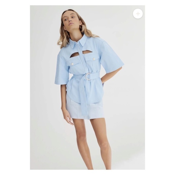 NWT SIGNIFICANT OTHER Regina Shirt Light Blue Cutout Belted Size US 4 - Picture 2 of 12